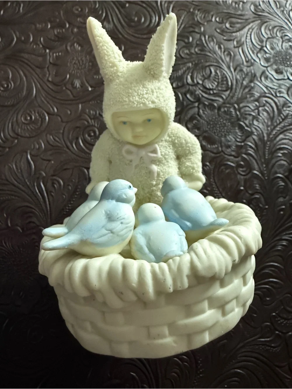 Dept 56, “Snuggling Snowbird”Bird Nest Figurine with Light Blue Birds